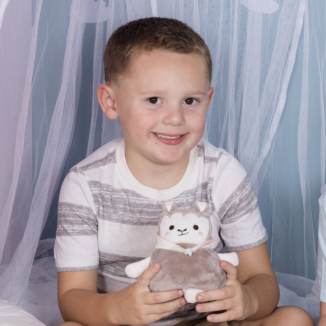 Adora Squishy Snuggle & Glow Reversible Plushie Llama Pet