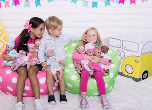PRESS RELEASE: Sibling On the Way? Award-Winning Dolls Helps! | Adora News
